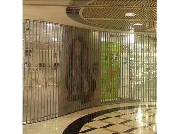 側(cè)向水晶門