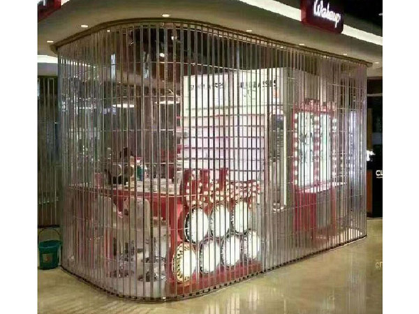 側(cè)向水晶門